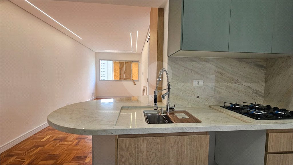Apartamento à venda com 1 suíte em Moema, São Paulo, SP