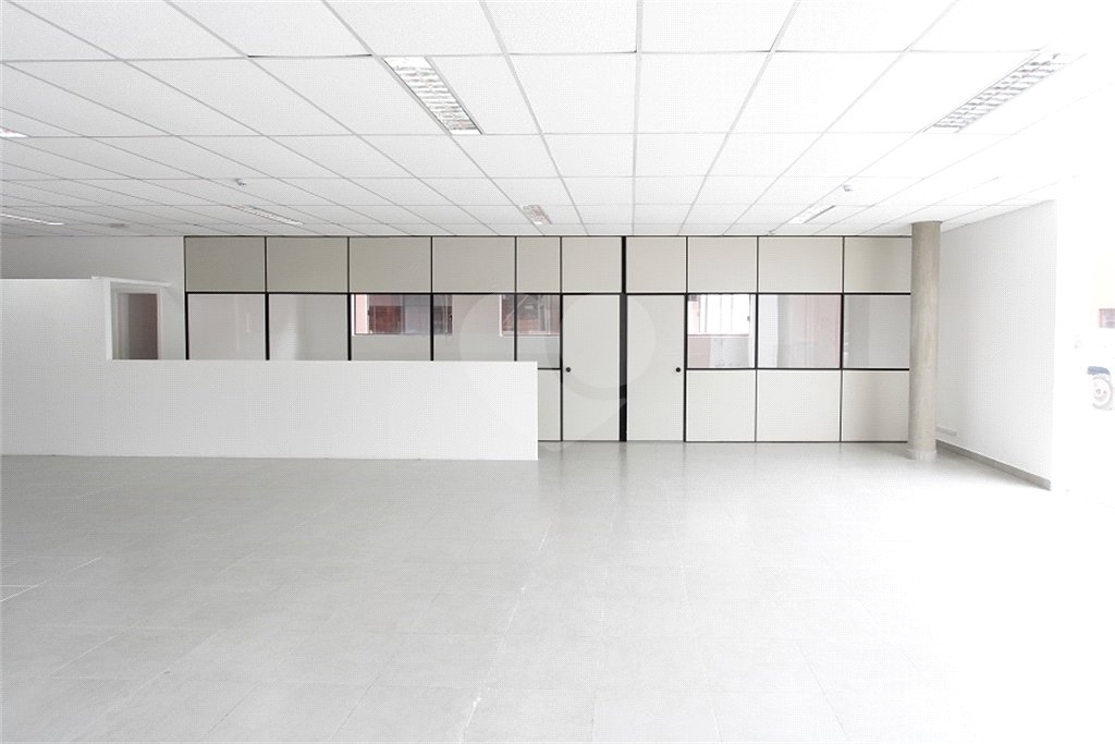 Sala para alugar em Protestantes, Votorantim, SP