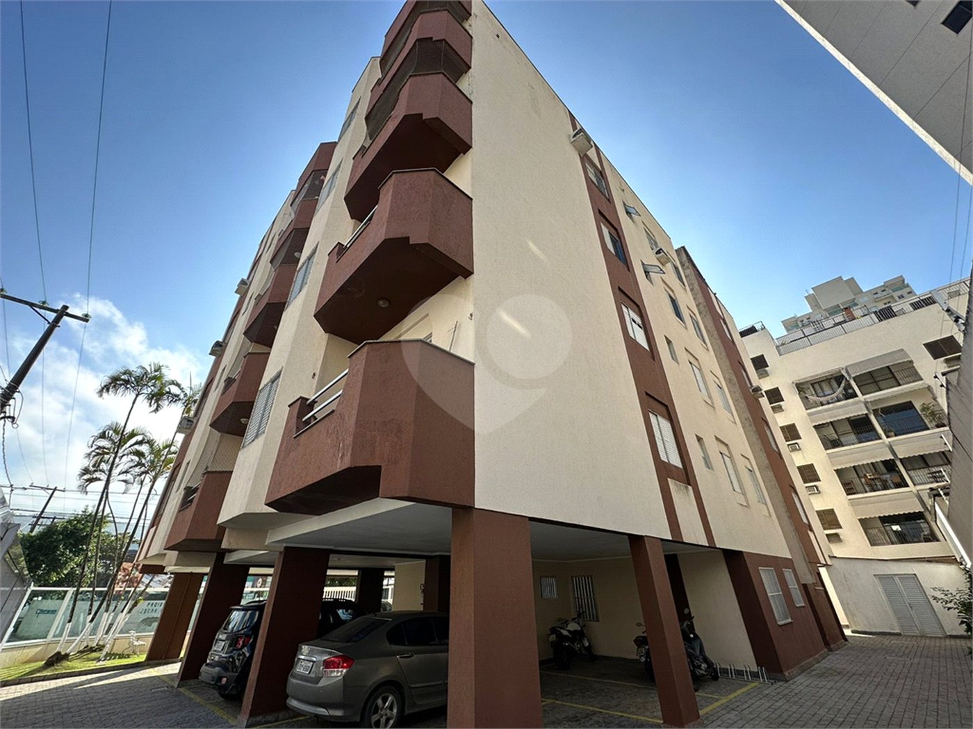 Apartamento para venda na Praia da Enseada em Guarujá/SP.