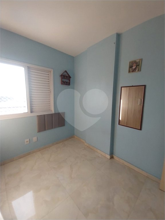 Apartamento à venda com 3 quartos, sendo 1 suíte, em Vila Rubens, Mogi das Cruzes, SP