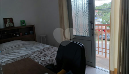 Sobrado à venda com 2 suítes em Jardim Maristela, Atibaia, SP