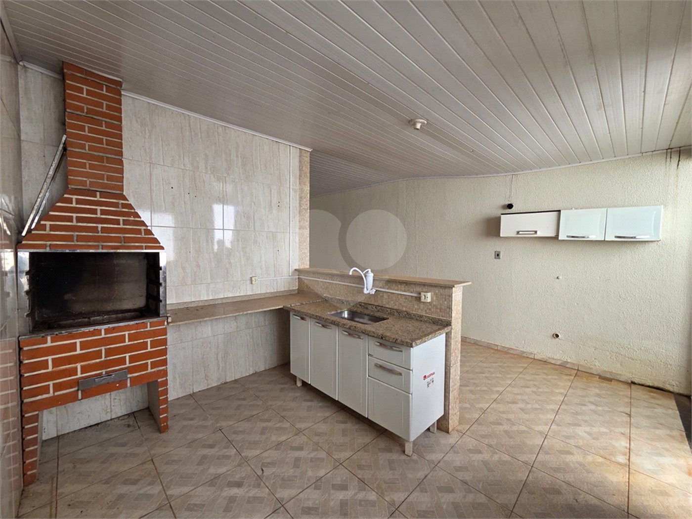 Casa à venda com 3 quartos, sendo 1 suíte, em Vila José Salem, Itapetininga, SP
