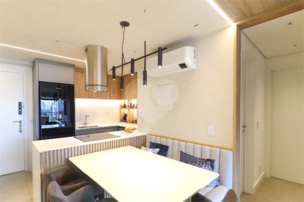 Apartamento à venda com 2 quartos em Vila Cordeiro, São Paulo, SP