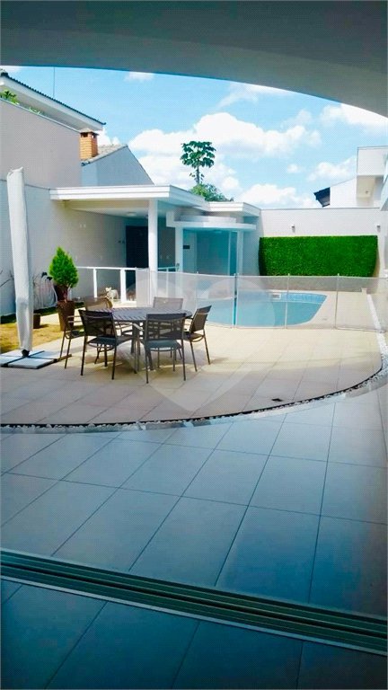 Casa à venda com 4 suítes no condomínio Residencial Villa dos Inglezes, Sorocaba - SP