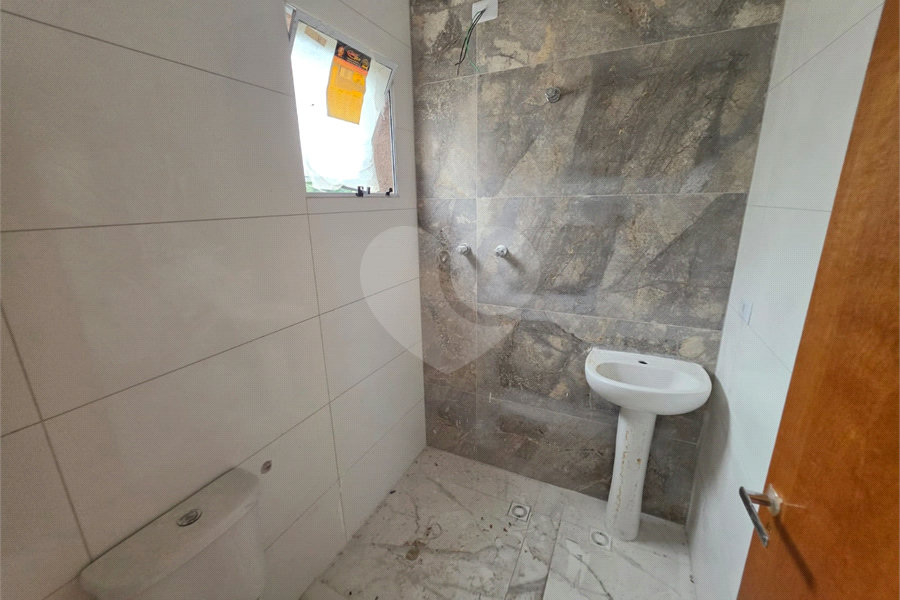 Sobrado à venda com 2 quartos, sendo 1 suíte, em Vila Clarice, São Paulo, SP