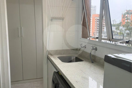 Apartamento à venda com 3 suítes em Vila Suzana, São Paulo, SP