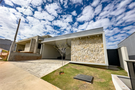 Casa à venda com 3 suítes no condomínio Saint Paul, Itu - SP
