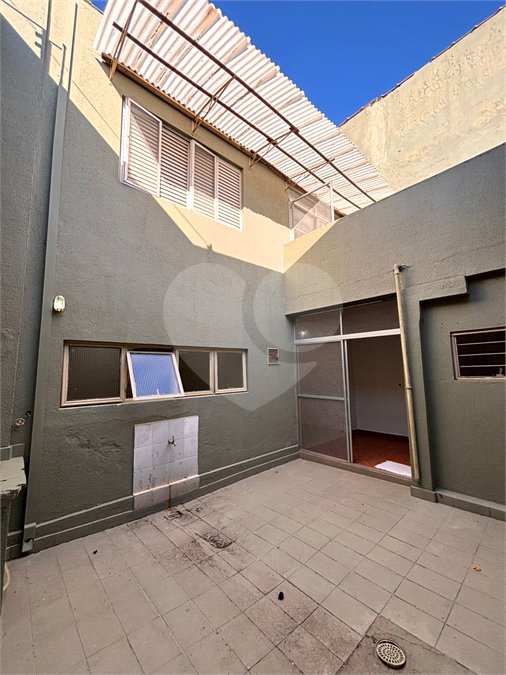 Sobrado à venda com 4 quartos no Centro, Salto, SP