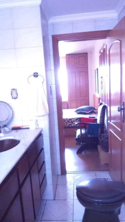 Apartamento à venda com 3 quartos, sendo 1 suíte, em Lapa, São Paulo, SP