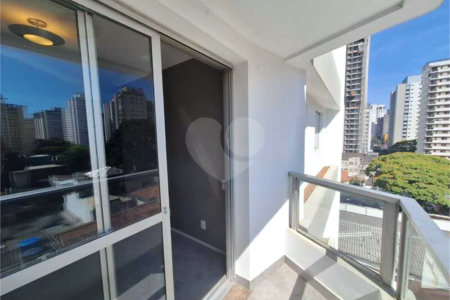 Apartamento à venda com 2 quartos, sendo 1 suíte,  em Indianópolis, São Paulo, SP