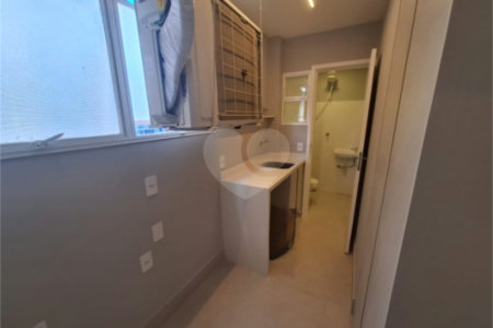 Apartamento à venda com 3 quartos, sendo 1 suíte, em Itaim Bibi, São Paulo, SP
