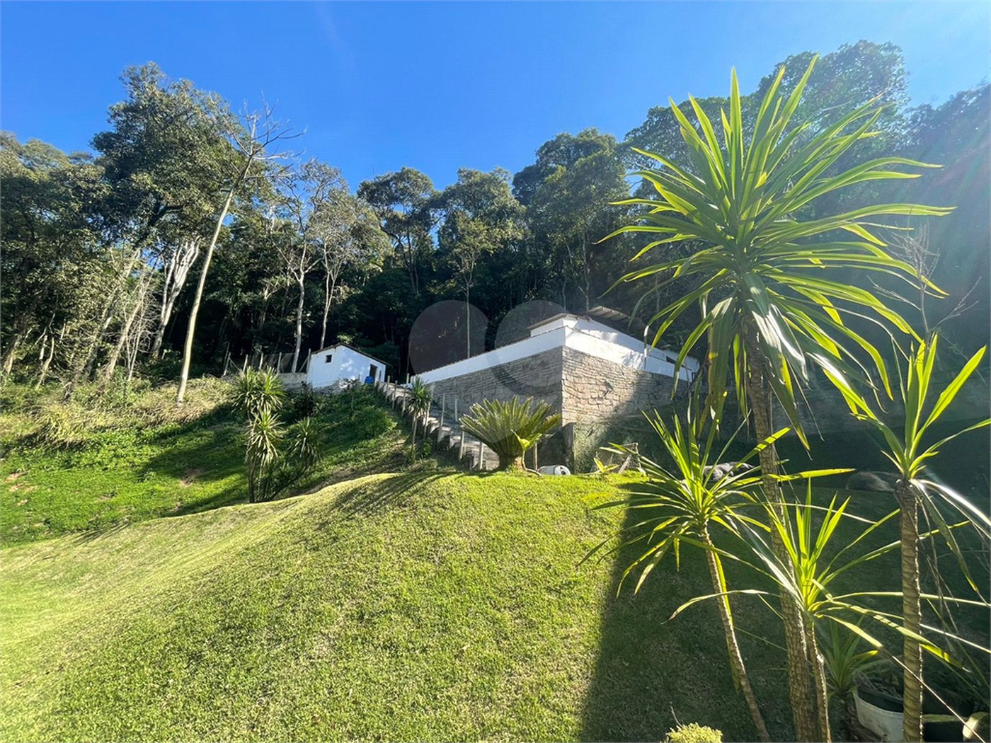 Sítio à venda com 4 quartos, sendo 1 suíte, em Caete (mailasqui), São Roque, SP