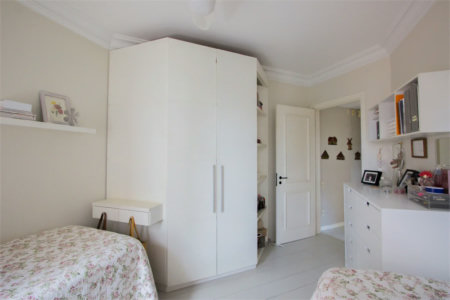 Apartamento à venda com 3 quartos, sendo 1 suíte, em Vila Andrade, São Paulo, SP