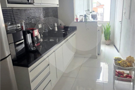 Apartamento à venda com 2 quartos, sendo 1 suíte,  em Vila Monumento, São Paulo, SP