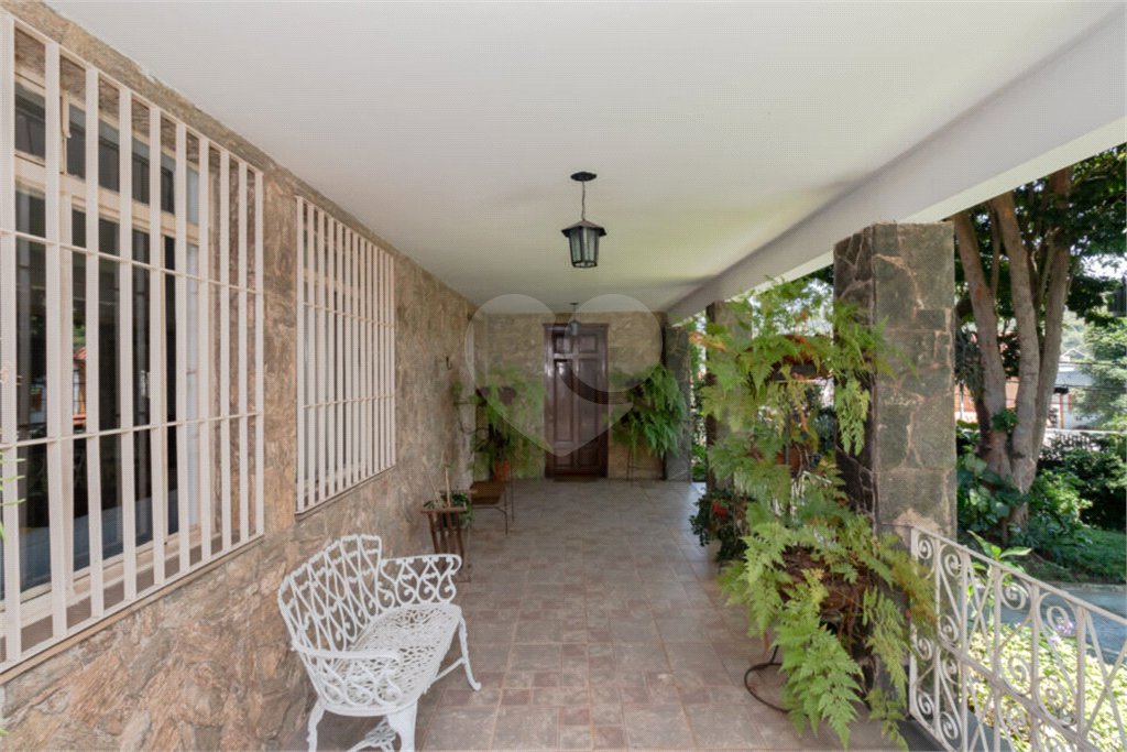 Casa à venda com 4 quartos, sendo 3 suítes, em Vila Pirajussara, São Paulo, SP