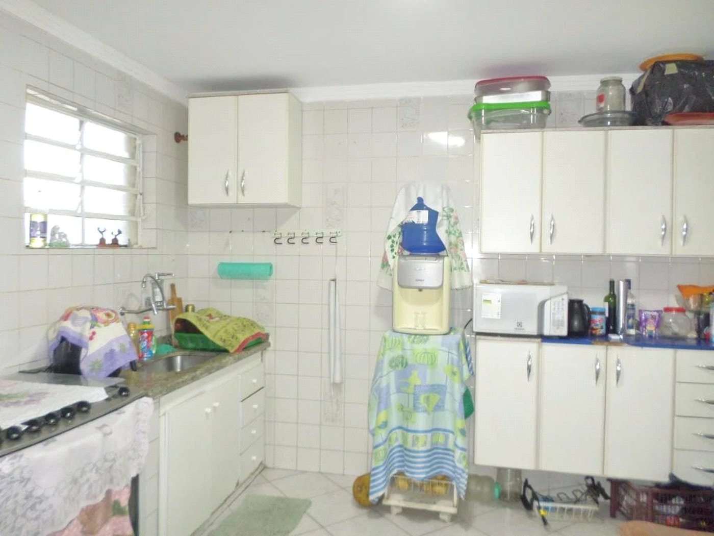 Casa à venda com 6 quartos, sendo 2 suítes, em Vila Universitária, São Paulo, SP