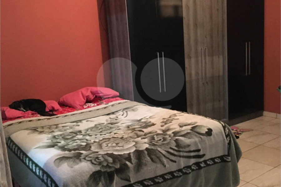 Casa à venda com 3 quartos, sendo 1 suíte,  em Tremembé, São Paulo, SP