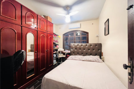 Casa à venda com 4 quartos, sendo 1 suíte, em Campo Grande, Rio de Janeiro, RJ