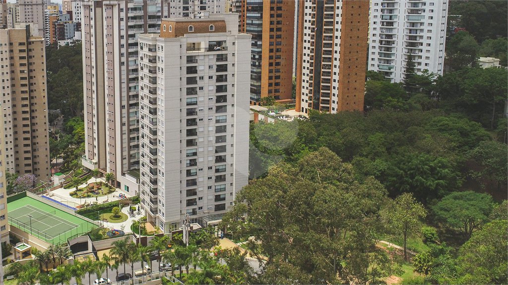Apartamento à venda com 2 quartos em Vila Suzana, São Paulo, SP