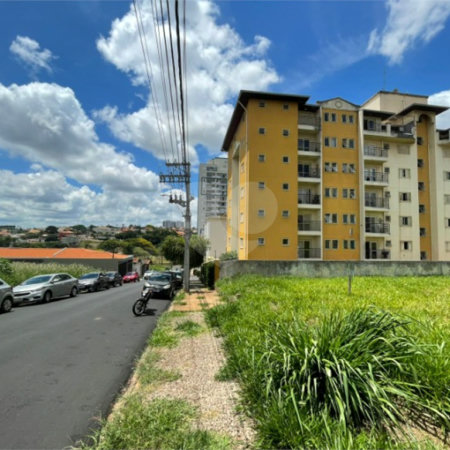 Terreno para venda no Jardim Gibertoni.