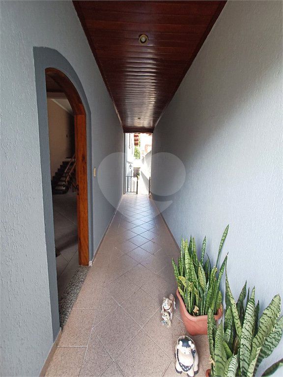 Sobrado à venda com 3 quartos, sendo 1 suíte,  em Jardim Pinheiros, São Paulo, SP