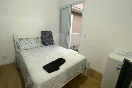 Casa à venda com 3 quartos, sendo 1 suíte, no condomínio Garden Village, São Paulo - SP