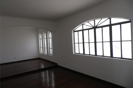 Casa à venda com 5 quartos, sendo 3 suítes, em Vila São Francisco, São Paulo, SP
