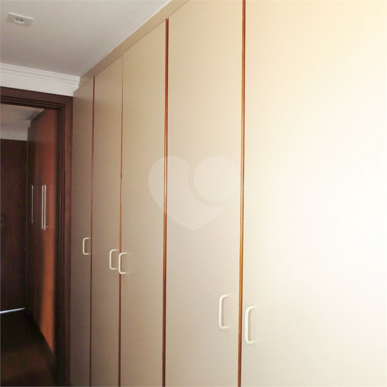 Apartamento à venda com 4 quartos, sendo 3 suítes,  em Saúde, São Paulo, SP