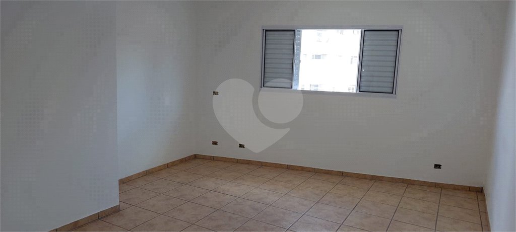 Sobrado à venda com 3 quartos, sendo 2 suítes, em Vila Paulicéia, São Paulo, SP