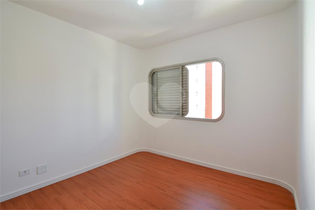 Apartamento à venda com 4 quartos, sendo 2 suítes,  em Brooklin Paulista, São Paulo, SP
