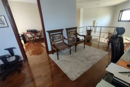Casa à venda com 3 quartos, sendo 1 suíte, em Jardim Panorama, Valinhos, SP