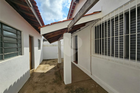 Casa à venda com 2 quartos, sendo 1 suíte, no Centro, Atibaia, SP