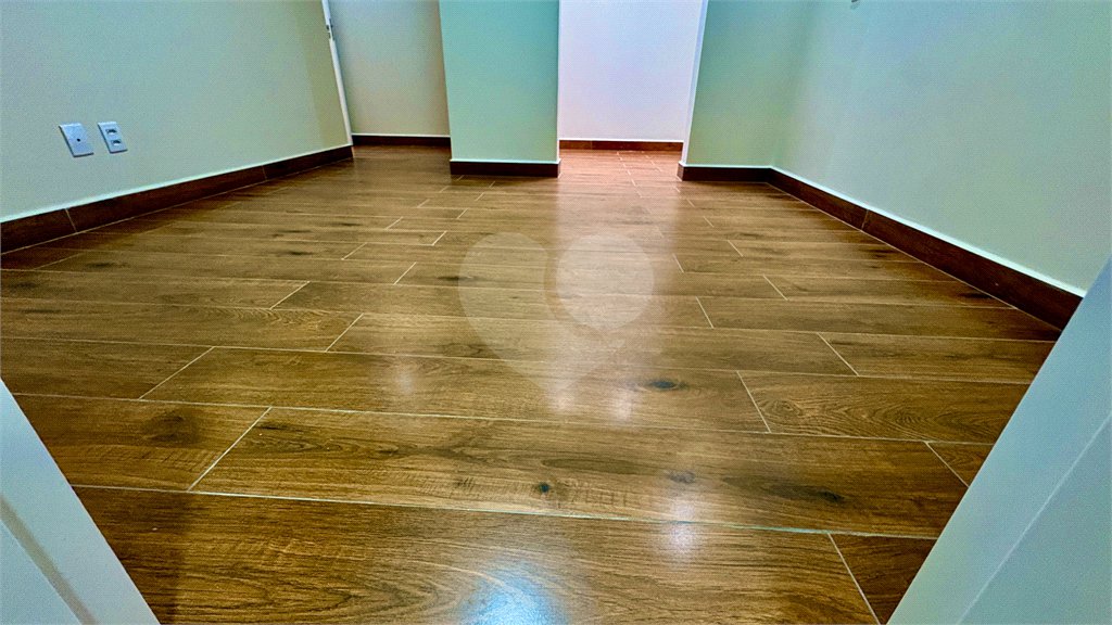 Casa à venda com 3 quartos, sendo 1 suíte, no condomínio Residencial Villagio Wanel, Sorocaba - SP