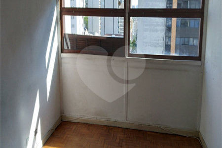 Apartamento à venda com 3 quartos, sendo 1 suíte, em Jardim Paulista, São Paulo, SP