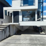 Casa à venda com 3 quartos, sendo 1 suíte,  no condomínio Terras de São Fernando, Cotia - SP
