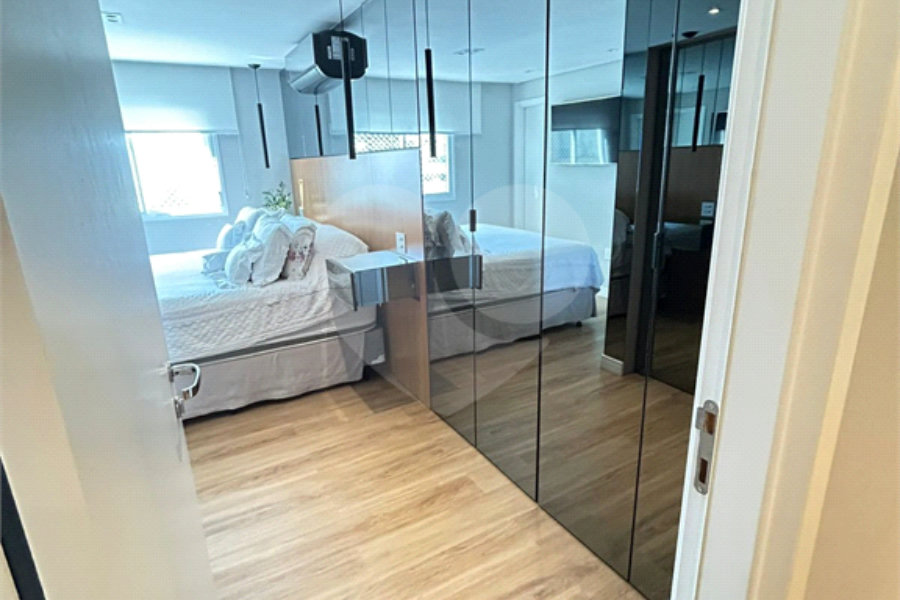 Apartamento à venda com 3 suítes em Barra Funda, São Paulo, SP