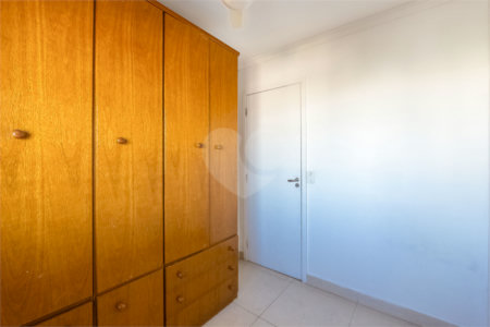 Apartamento à venda com 3 quartos, sendo 1 suíte, em Jardim Parque Morumbi, São Paulo, SP
