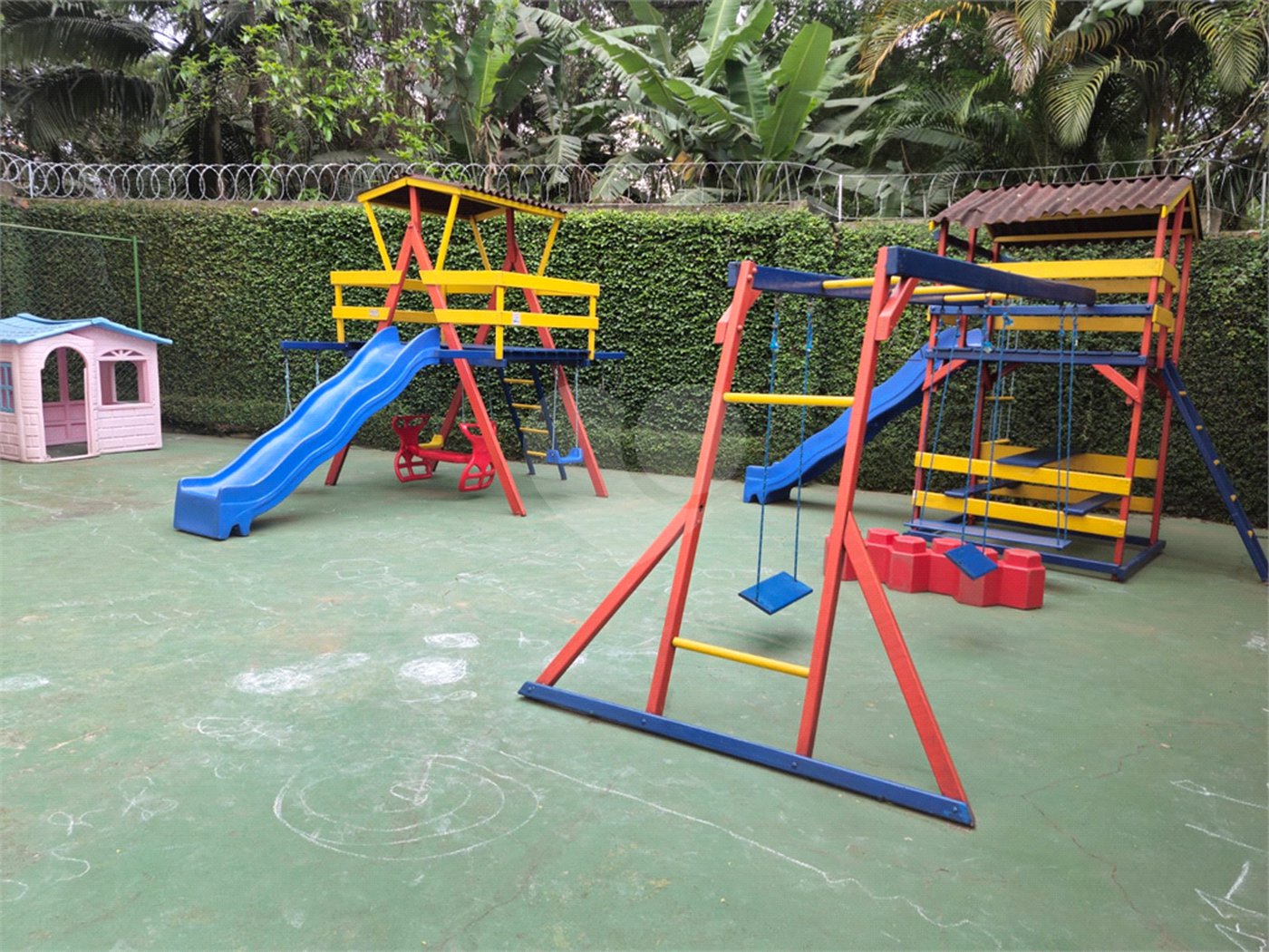 Apartamento à venda com 2 quartos em Jardim D'abril, São Paulo, SP