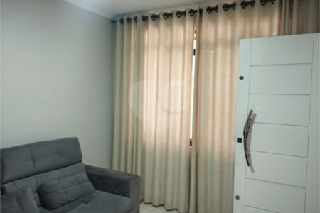 Sobrado à venda com 2 quartos em Vila Medeiros, São Paulo, SP