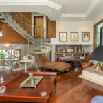 Casa à venda com 4 quartos, sendo 2 suítes, em Jardim Marajoara, São Paulo, SP