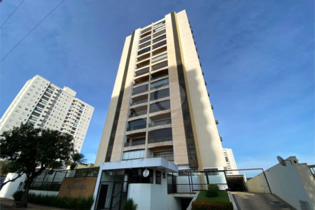 Apartamento à venda com 3 suítes no Centro, Araraquara, SP