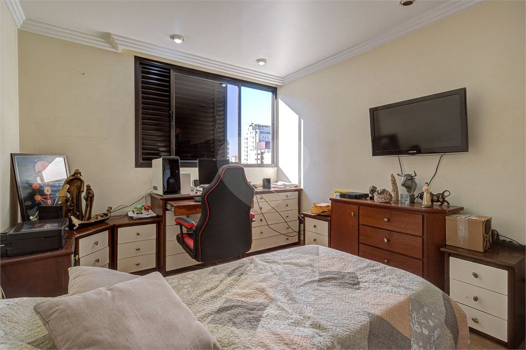 Apartamento à venda com 4 suítes em Moema, São Paulo, SP
