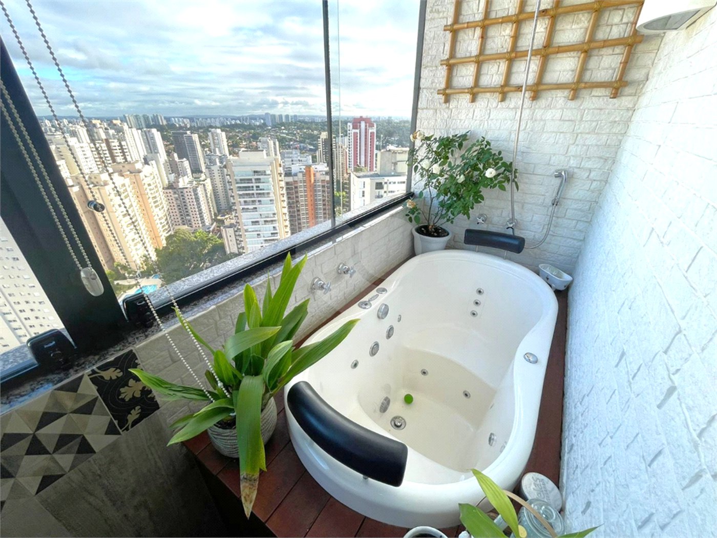 Cobertura à venda com 3 quartos, sendo 1 suíte,  em Vila Mascote, São Paulo, SP