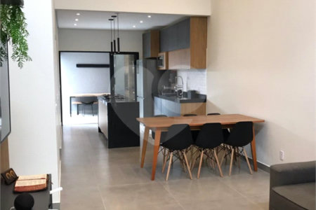 Casa à venda com 3 suítes no condomínio Terras de São Francisco, Sorocaba - SP