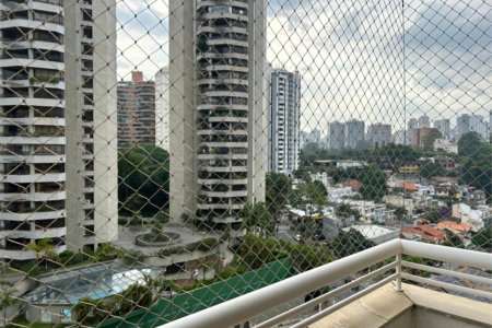 Apartamento à venda com 2 quartos, sendo 1 suíte, em Paraíso do Morumbi, São Paulo, SP