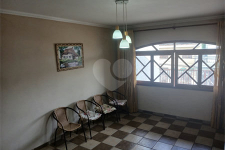 Casa à venda com 4 quartos, sendo 1 suíte, em Jardim Rosa de Franca, Guarulhos, SP