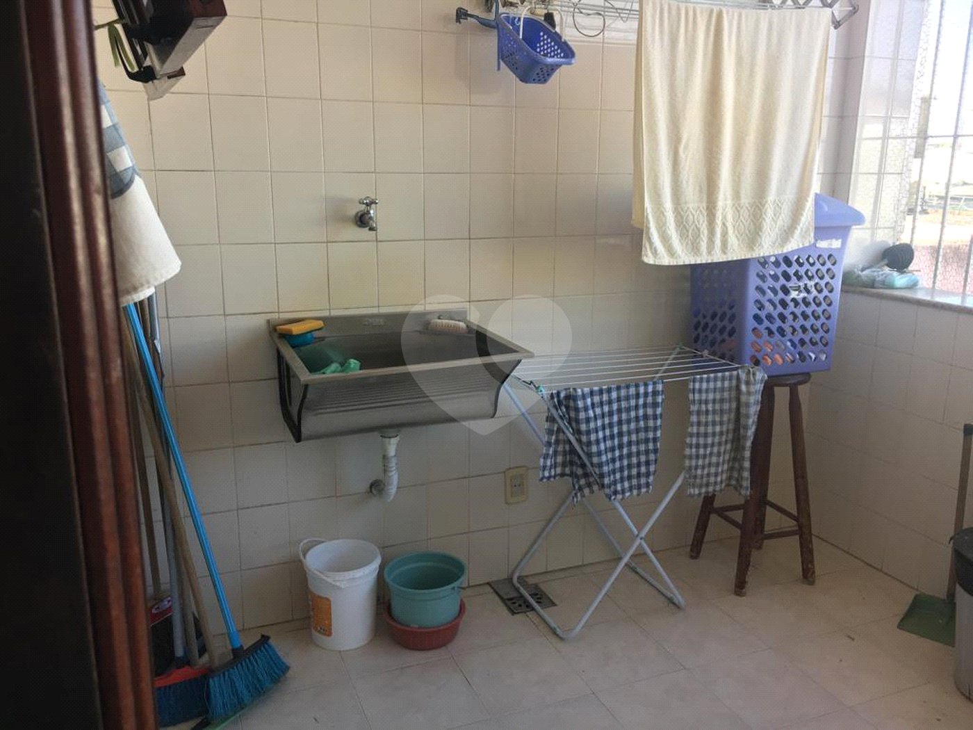 Casa à venda com 1 quarto, sendo 2 suítes, no Centro, Itaguaí, RJ