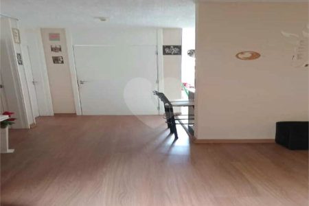 Apartamento à venda com 2 quartos em Braz Cubas, Mogi das Cruzes, SP