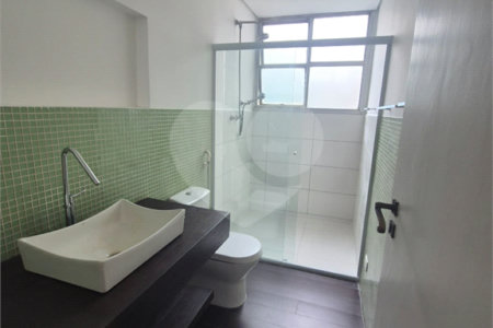 Apartamento à venda com 4 quartos, sendo 1 suíte,  em Itaim Bibi, São Paulo, SP