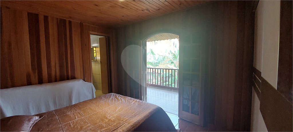 Casa à venda com 4 quartos, sendo 2 suítes, em Rio Acima, Mairiporã, SP
